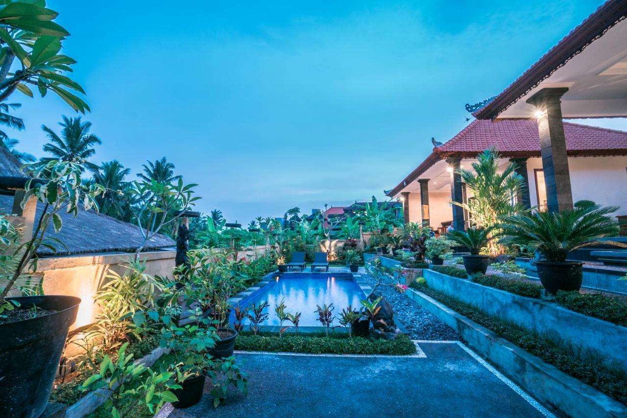 Pondok Putri Sari Ubud Esterno foto